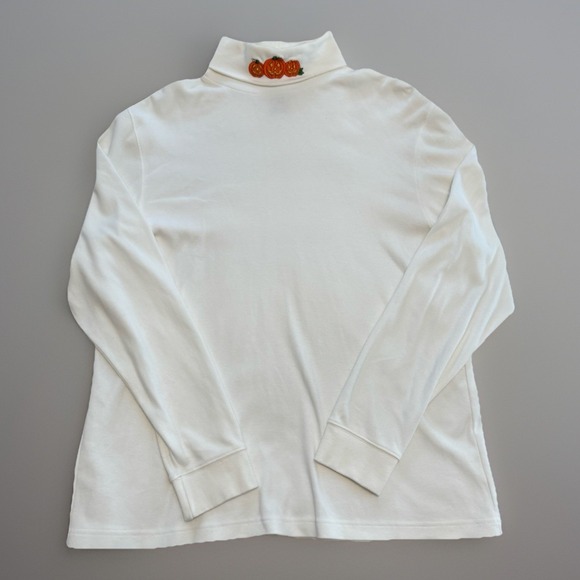 Halloween Costumes Tops - Vintage 90s Streetwear Womens XL Halloween Pumpkin Turtleneck T-Shirt White-Cozy